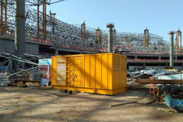 西山发电机出租如何判断空气滤清器是否需要更换？